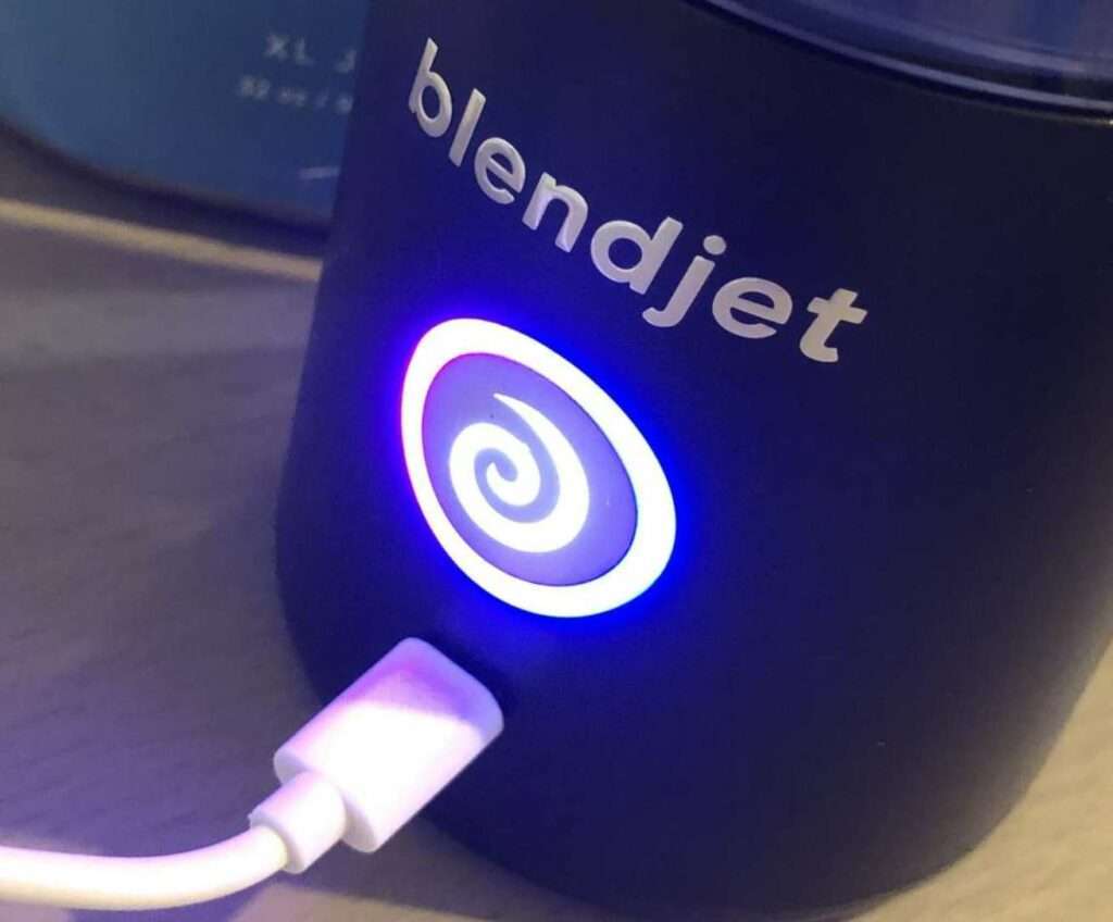 How Do You Know When Blendjet Is Fully Charged?